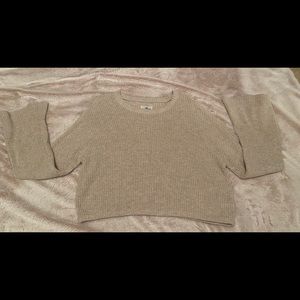 cropped hollister sweater!!